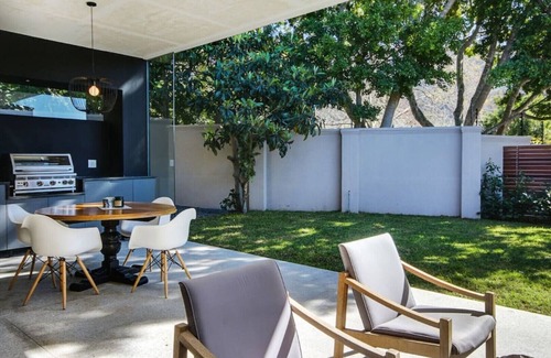 Constantia Cottage | Beautiful 2 bedroom Constantia cottage