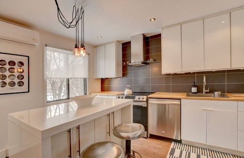 Little Burgundy Condo | Beautiful 2 level condo in the heart of Montreal