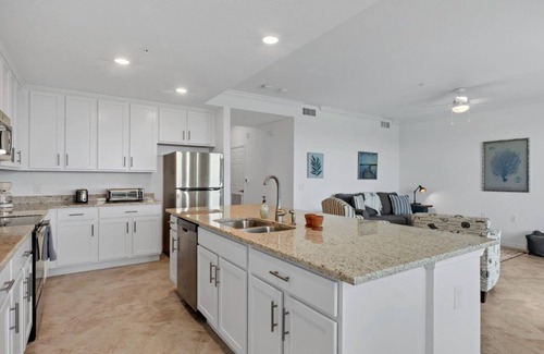 Charlotte Harbor Condo | 🥇 Beautiful 2bd condo within a golf resort (CH894)