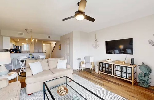 Amelia City Condo | Beautiful 2Bd/2.5Ba Ocean Front Condo. Sleeps 6 - Pet Friendly.