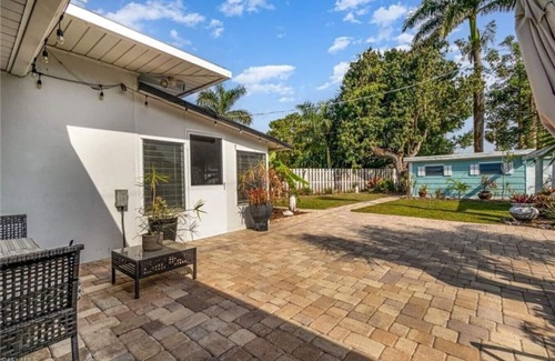 Alabama Grove Terrace Apartment | Beautiful 2bd with River Views & Amazing Sunsets
