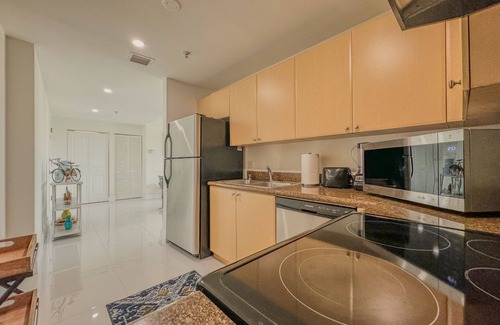 Coral Way Condo | Beautiful 2BE/2BA Renovated Apt in Coral Gables