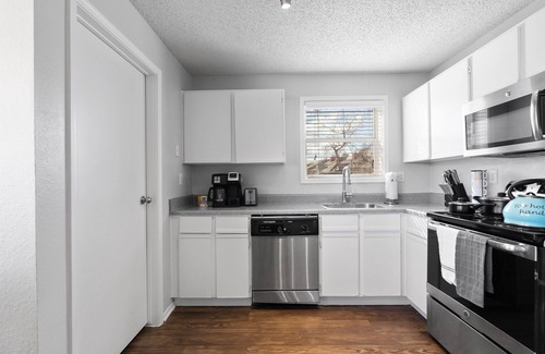 Milwood Apartment | Beautiful 2br Apartment by the Domain, Cedar Park