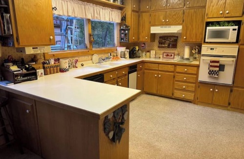 Guadalupita House | Beautiful 3/2 2 Story mountain homenn