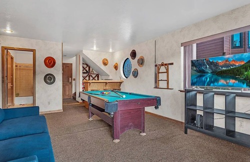 Tahoe Keys House | Beautiful 3-Bedroom House in South Lake Tahoe with AC & Lake Access