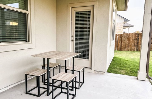 Pflugerville House | Beautiful 3 Bed 2 Bath Home Nearby Lake