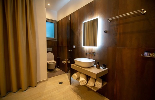 Preveza Villa | Beautiful 3-Bed Villa in Preveza