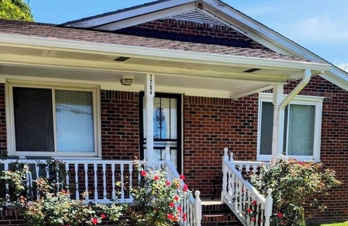 Elizabeth City House | Beautiful 3-bedroom house with AC in Elizabeth City