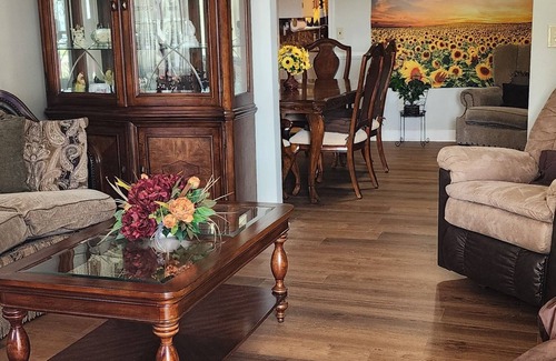 Elizabeth City House | Beautiful 3-bedroom house with AC in Elizabeth City