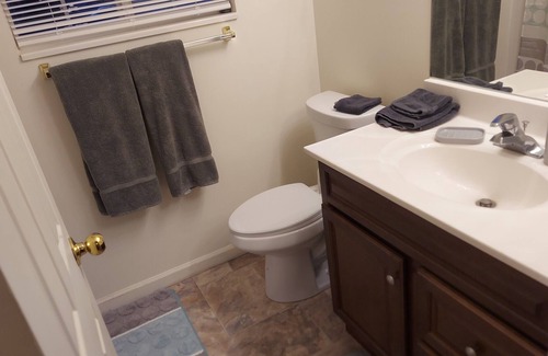 Salt Lake City House | Beautiful 3 bedrooms,2 baths house 8 minutes from de Salt Lake City Airport!