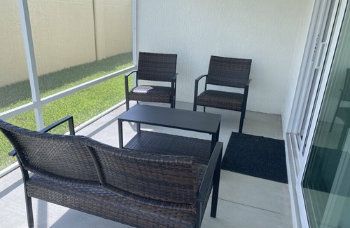 Leesburg House | Beautiful 3 bedroom Courtyard Villa in The Villages!