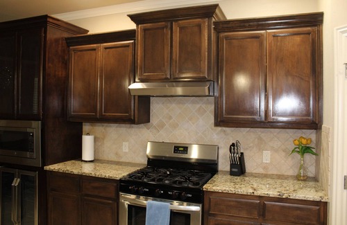 Yukon House | Beautiful 3-bedroom house with Office and Den in fabulous Surrey Hills Yukon, OK