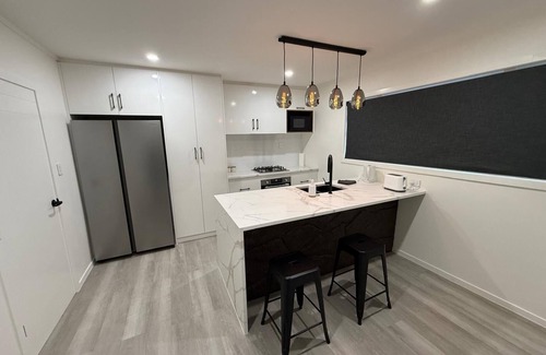 Trentham House | Beautiful 3-bedroom house in Upper Hutt Central