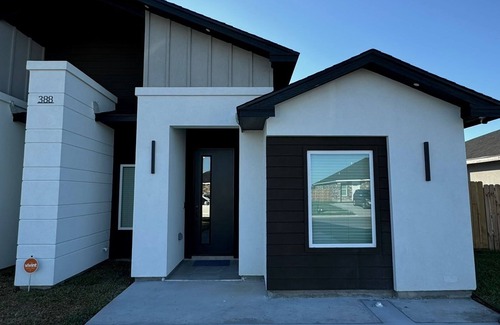 Brownsville House | Beautiful 3-bedroom house within minutes of SpaceX!