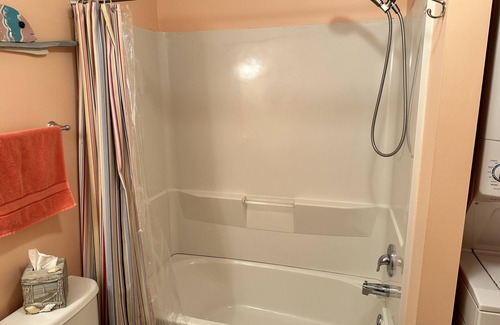 South End Condo | beautiful 3 bedroom 2 full bath within walking distance from the beach.