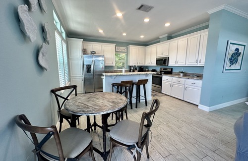 Ramrod Key House | Beautiful 3 Bedroom Canal Home in Ramrod Key, FL with Open Water Views!