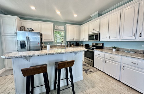 Ramrod Key House | Beautiful 3 Bedroom Canal Home in Ramrod Key, FL with Open Water Views!