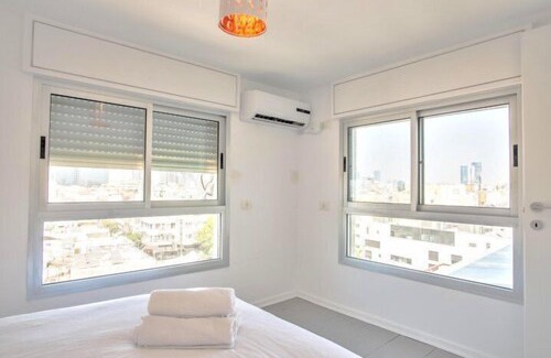 Florentin Apartment | Beautiful 3 BR in Florentine