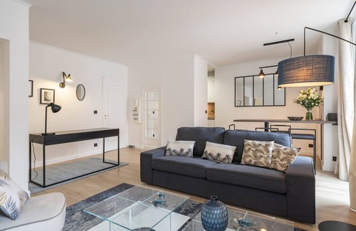 Cannes City Centre Apartment | Beautiful 3 rooms 4 * fully renovated in the heart of Cannes