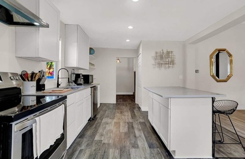 Fountain Square Villa | Beautiful 3500 SqFt Luxury Villa in Fountain Sq