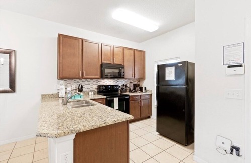 Kissimmee House | Beautiful 3BDR Townhome w/Private Pool & Resort Access