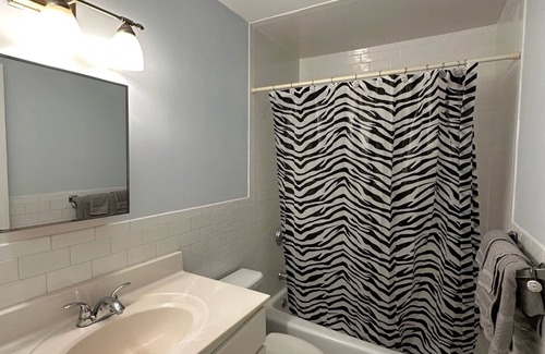 Union City Apartment | BEAUTIFUL 3BR, 2.5 BATH; 10 MINUTES TO TIMES SQUARE