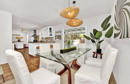 South Lake House | Beautiful 3Br/2Ba House w/Heated Pool