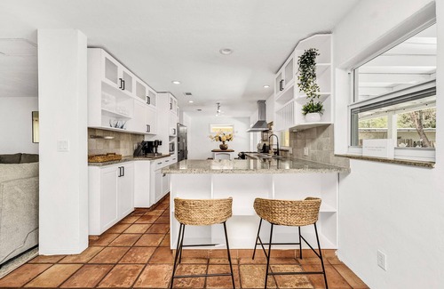 South Lake House | Beautiful 3Br/2Ba House w/Heated Pool