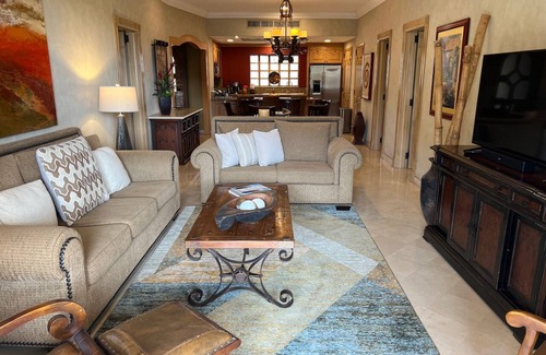 Los Cabos Villa | Beautiful 3BR/4BA Prime Ocean View Villa at Villa La Estancia