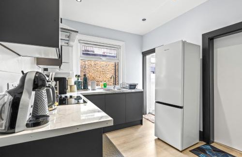 Munster Apartment | Beautiful 3BR flat in Fulham and Chelsea
