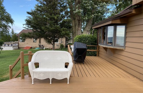 Sodus House | BEAUTIFUL 4 BDRM HOUSE ON LAKE ONTARIO.