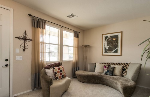 Eagle Bluff House | Beautiful 4-Bdrm w/Breathtaking Views!
