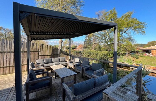 Cazaux House | Beautiful 4-bedroom house by the canal in Cazaux
