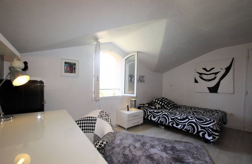 Cannes City Centre Villa | Beautiful 4 bedroom villa with pool and sea view - Californie Cannes