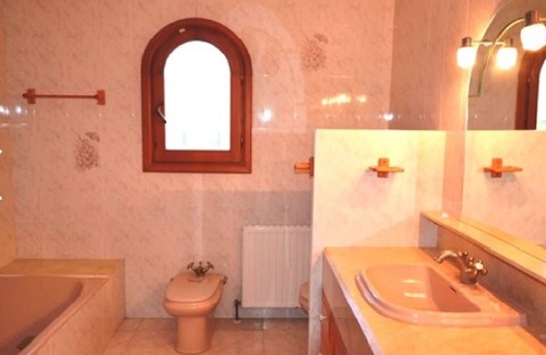 Urbanizacion La Mandarina Villa | BEAUTIFUL 4 BEDROOM VILLA QUIET LOCATION FEW MINUTES DRIVE TO MAIN BEACH PERFECT