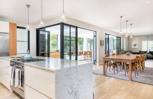 Constantia House | Beautiful 4 bedroom home