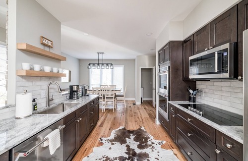 Nellysford House | Beautiful 4-season Mountain Home- New Listing
