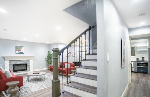Lake Area House | Beautiful 4BR House in Newark