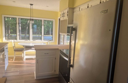 Pigeon House | Beautiful 5-bedroom beach house on North Shore of Sand Point, near Caseville MI