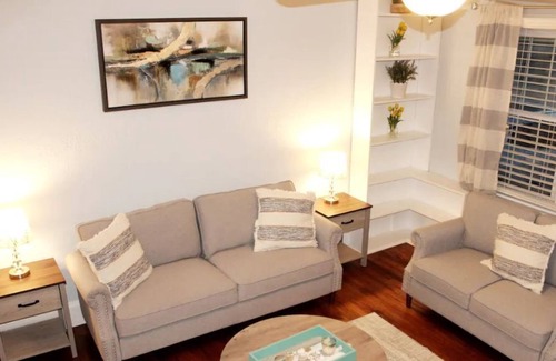 Bayview House | Beautiful 5Bdrm Beach Home w/added outdoor shower