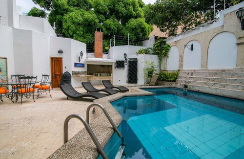 Bocagrande House | Beautiful 6 Bedroom Mansion in Bocagrande