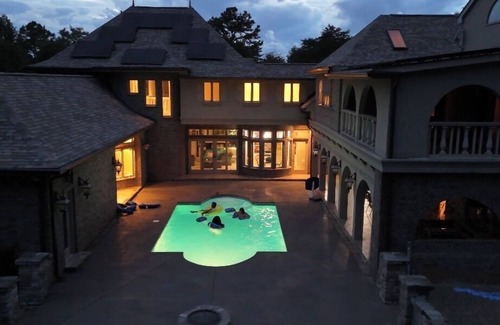 Harrisburg House | Beautiful 7 bd room mansion with large pool and in home theater!
