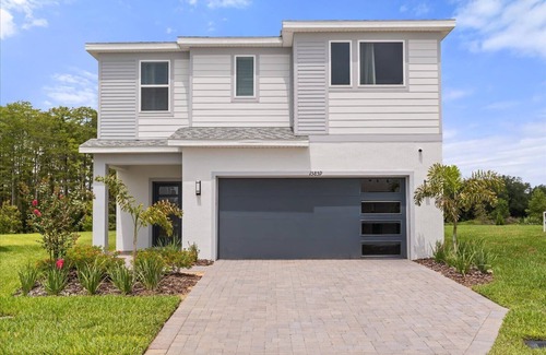 Four Corners House | Beautiful 7 Bed Pool Home with Themed Rooms-15859C