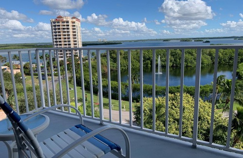Fort Myers Beach Condo | Beautiful 7th Floor Views - Private Beach!
