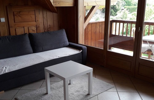 Venthon Apartment | Beautiful 80m2 apartment 2 km from albertville