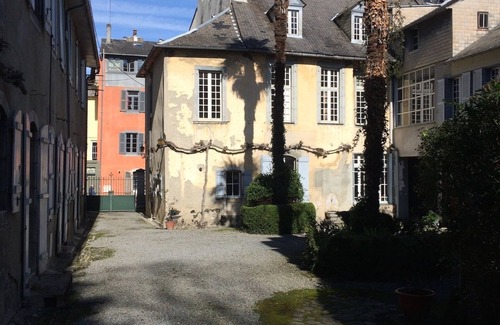 Bagneres-de-Bigorre Apartment | Beautiful apartment of character