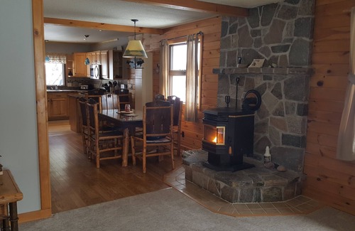 Day House | Beautiful Adirondack Home on Great Sacandaga Lake with Private Lakefront