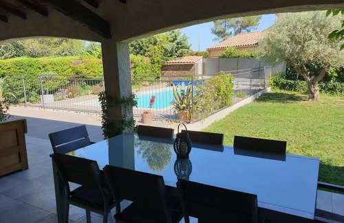 Prades-le-Lez Villa | Beautiful air-conditioned villa of 200m² north of Montpellier in residential area
