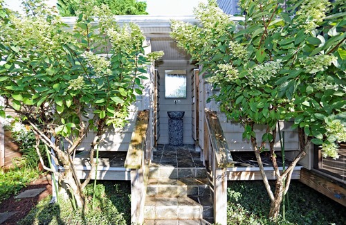 Dodds Addition Apartment | Beautiful, Airy 2-Bedroom Unit in South Rehoboth