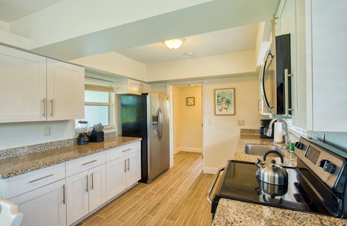 Harbor Village House | Beautiful & airy dog-friendly home near the beach with private pool, yard, grill